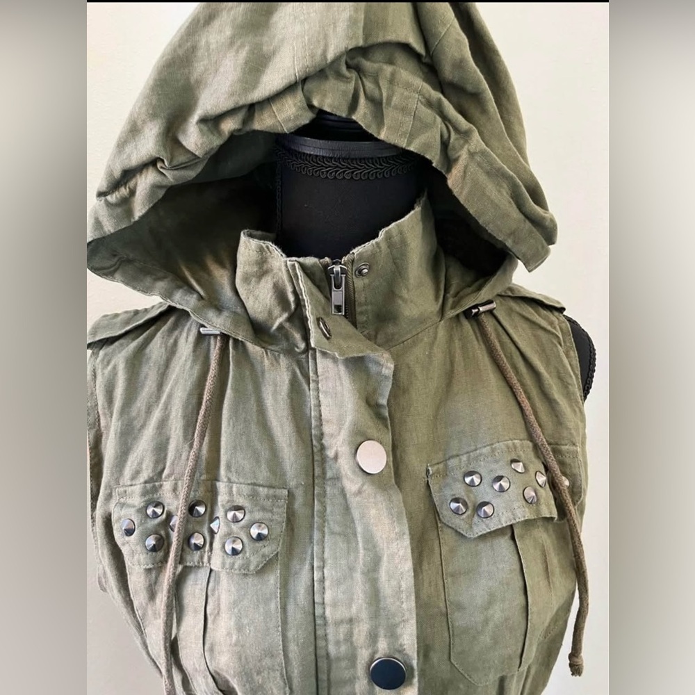 Forever 21 Khaki Hoodie Pull-String Vest with Metal Studs, Great w Tights - Picture 3 of 11